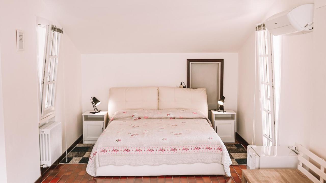 Casa Zoe Apartman Lezzeno Kültér fotó