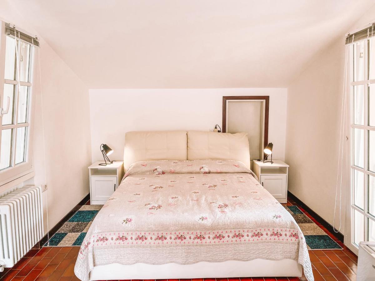 Casa Zoe Apartman Lezzeno Kültér fotó