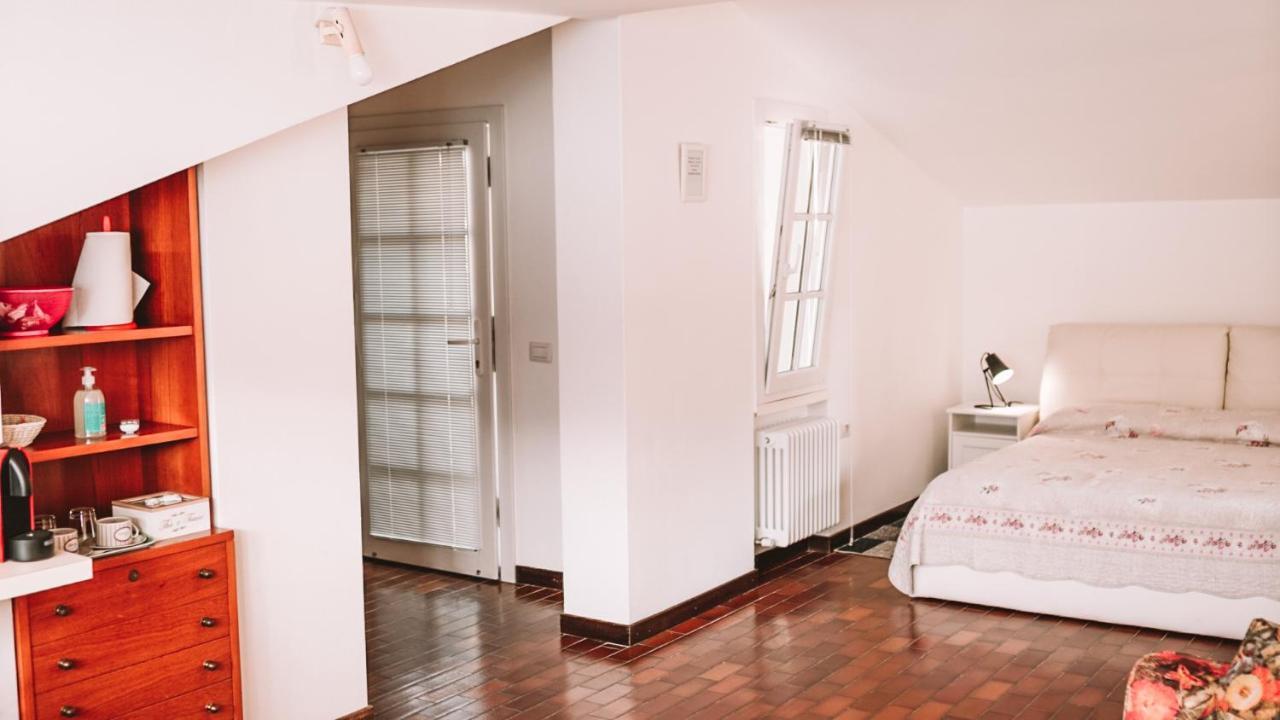 Casa Zoe Apartman Lezzeno Kültér fotó